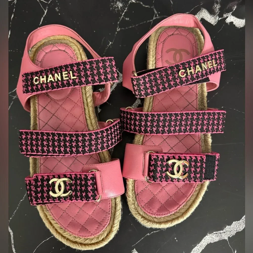 CHANEL Pink Tweed Dad Sandals Rare Colorway Size 38 in ORIGINAL BOX - Picture 4 of 11